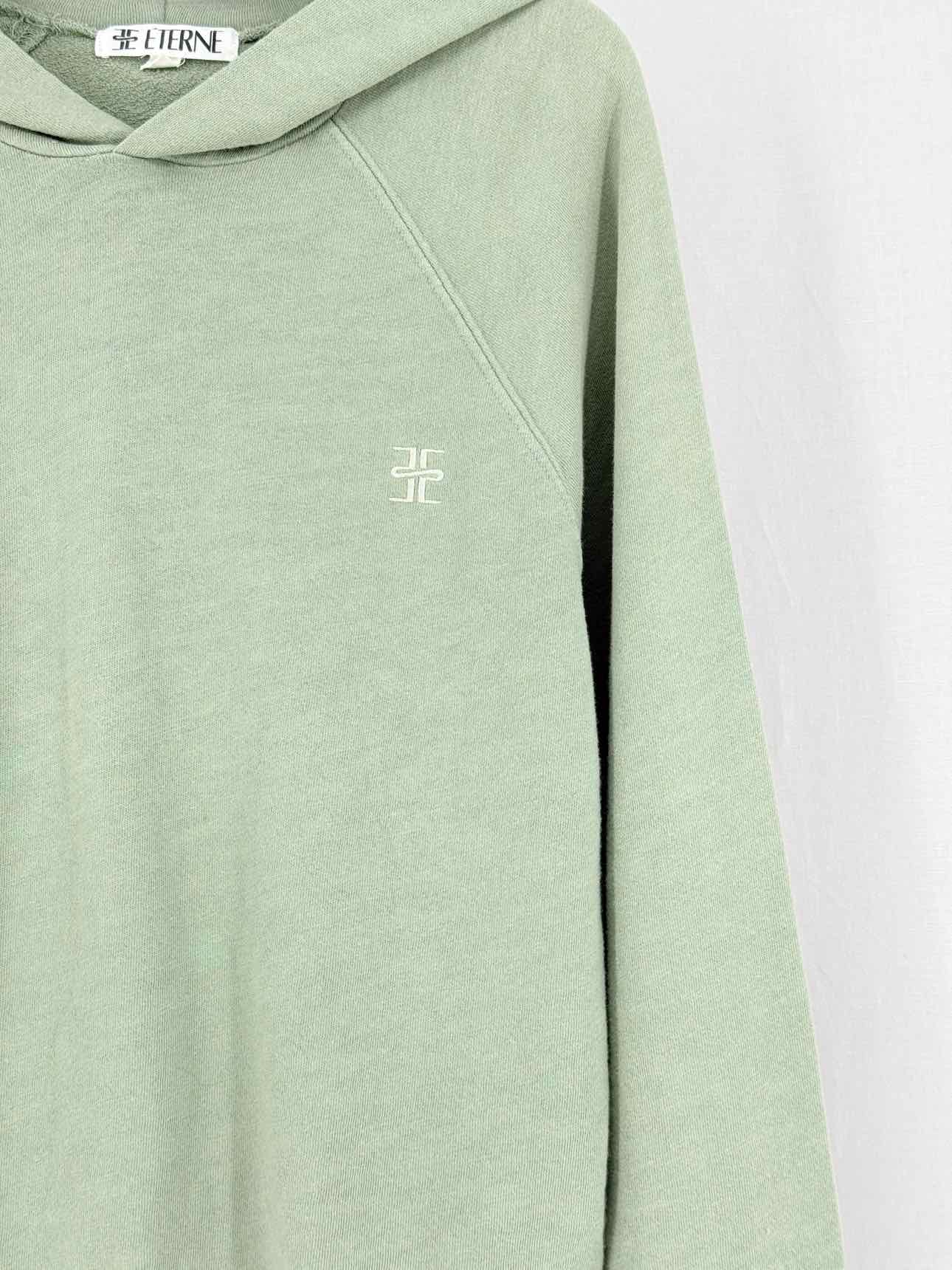 ETERNE Green Size Medium Outfit Set