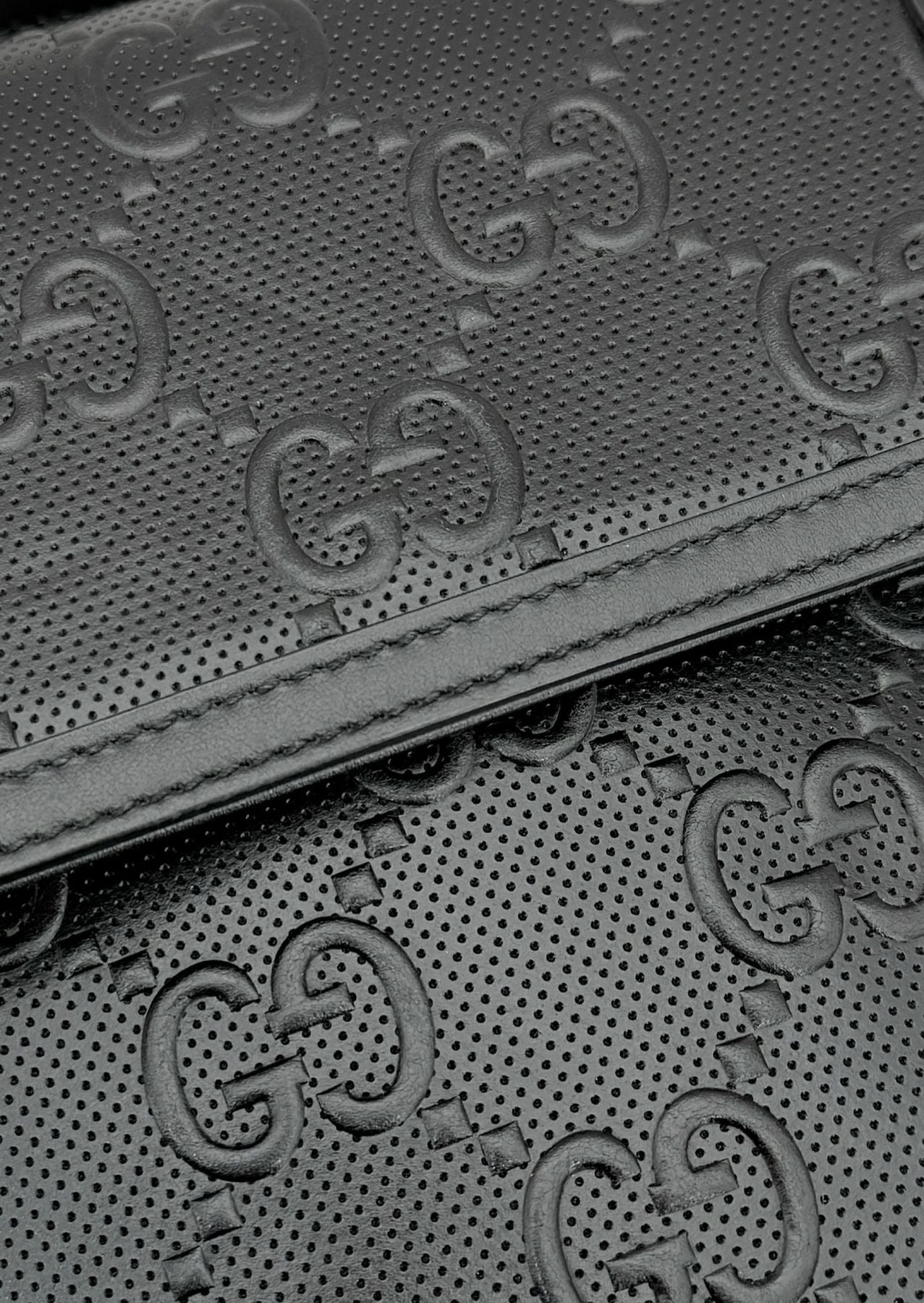 GUCCI Black GG Embossed Crossbody