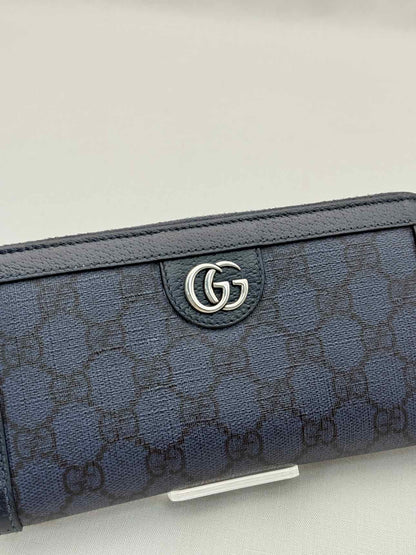 GUCCI Blue & Black GG Supreme Continental Wallet
