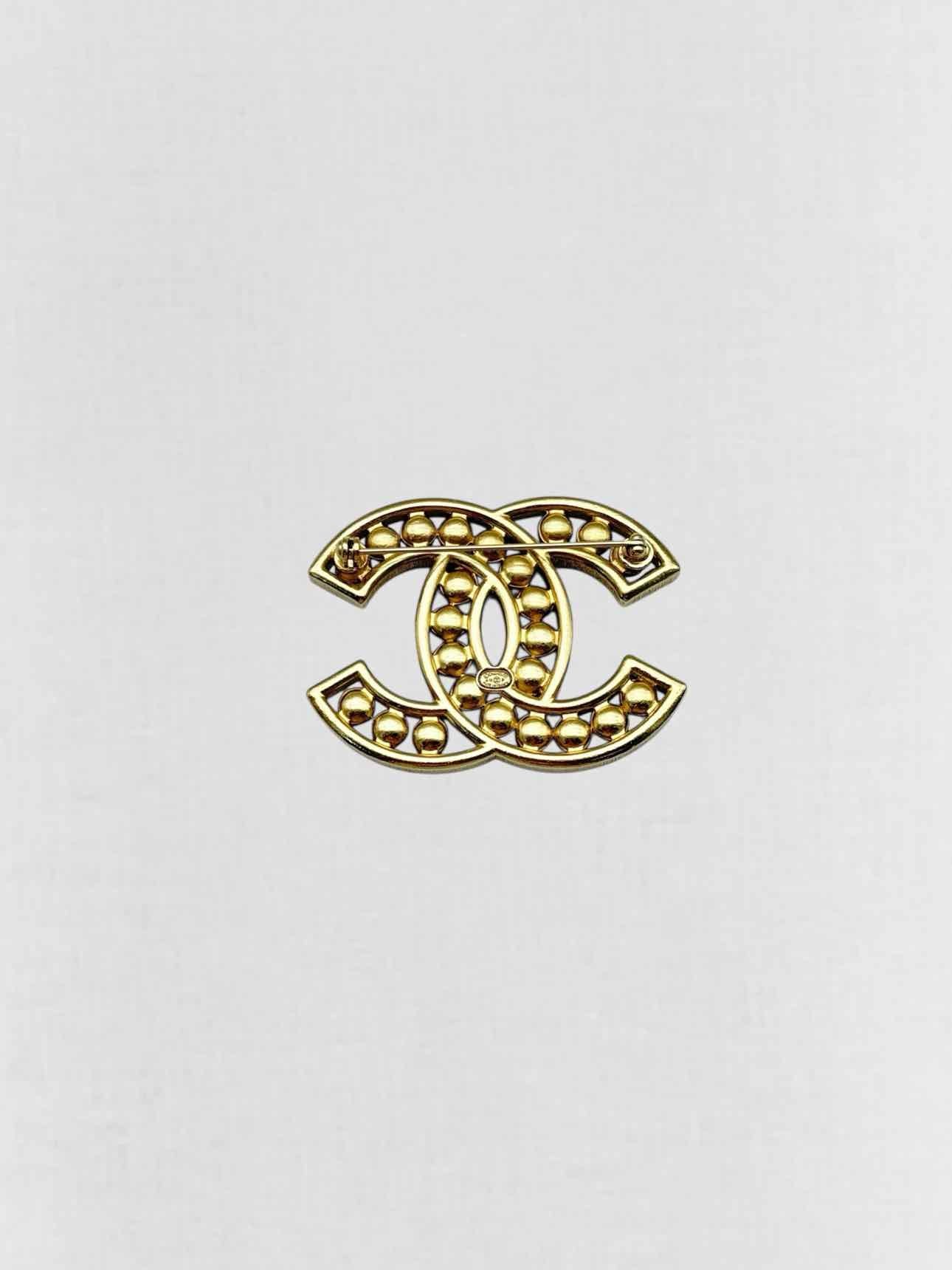 CHANEL Fashion Brooch
