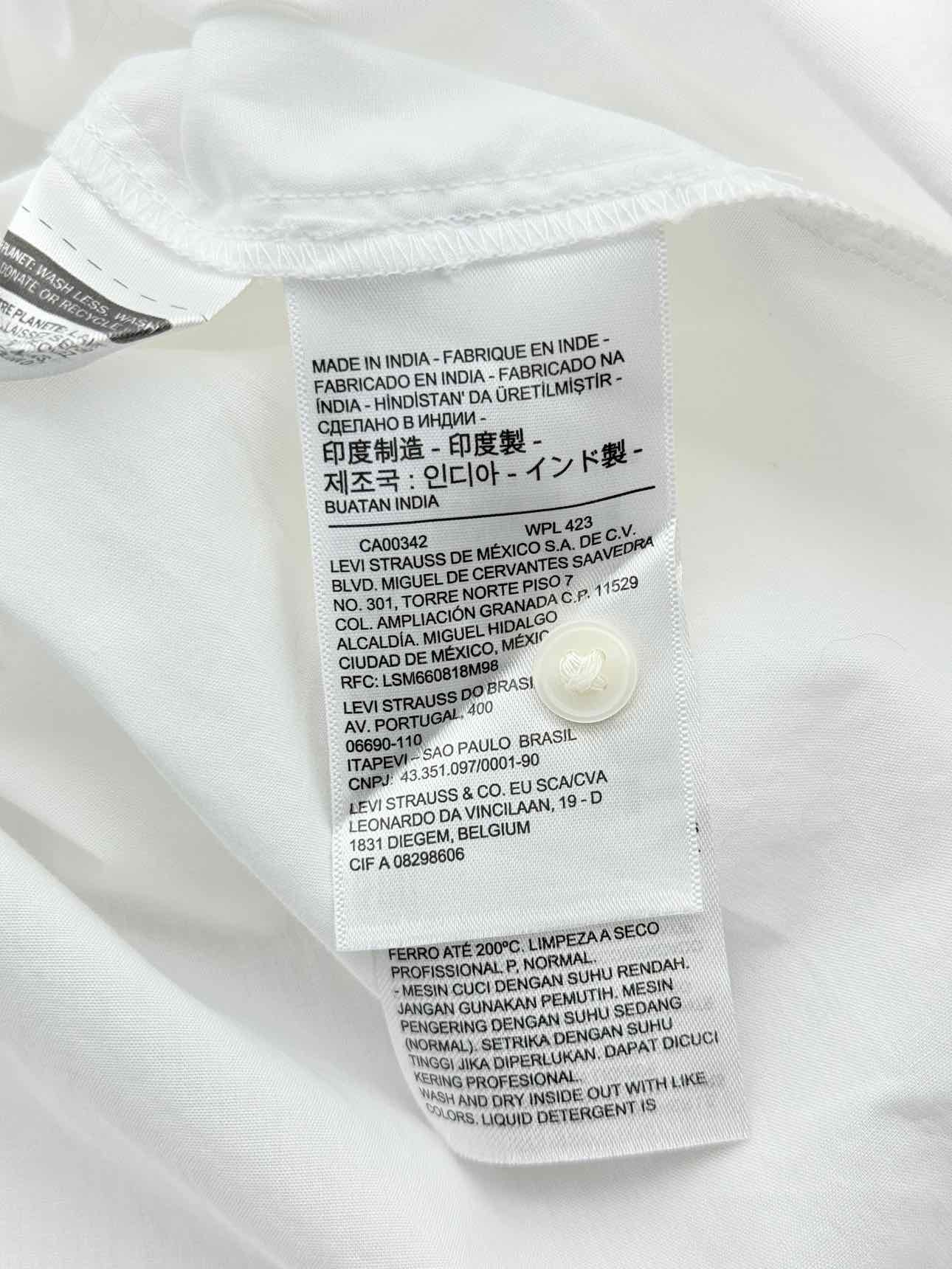 LEVIS White Size XLarge Shirt