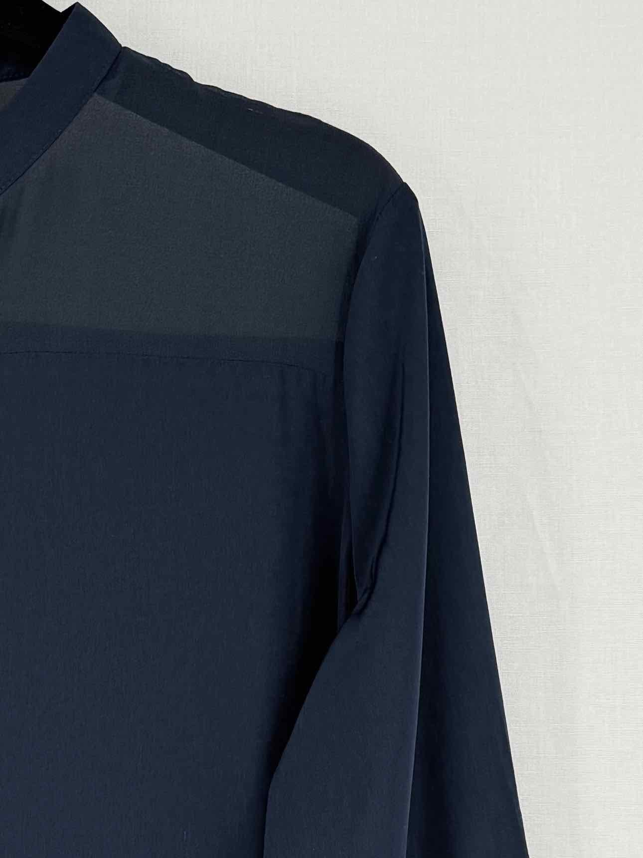 ARMANI EXCHANGE Navy Blue Size Medium Top