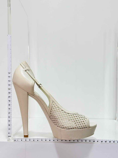 YSL Off-white Perforated Size EU 39.5 Pumps