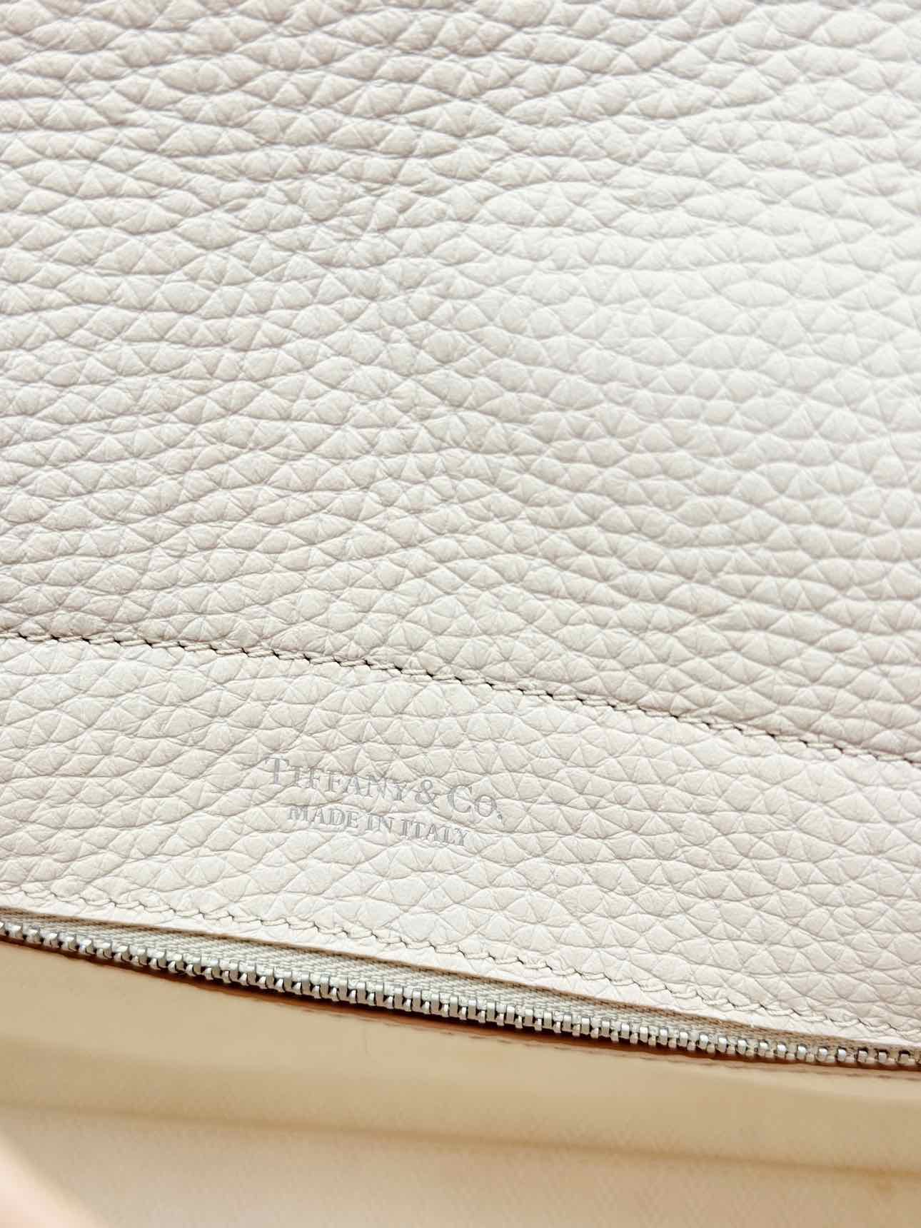 TIFFANY & CO Return To Tiffany M Beige Heart Tote Bag