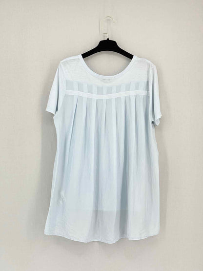 CLU Light Blue Pleated Size Medium Top