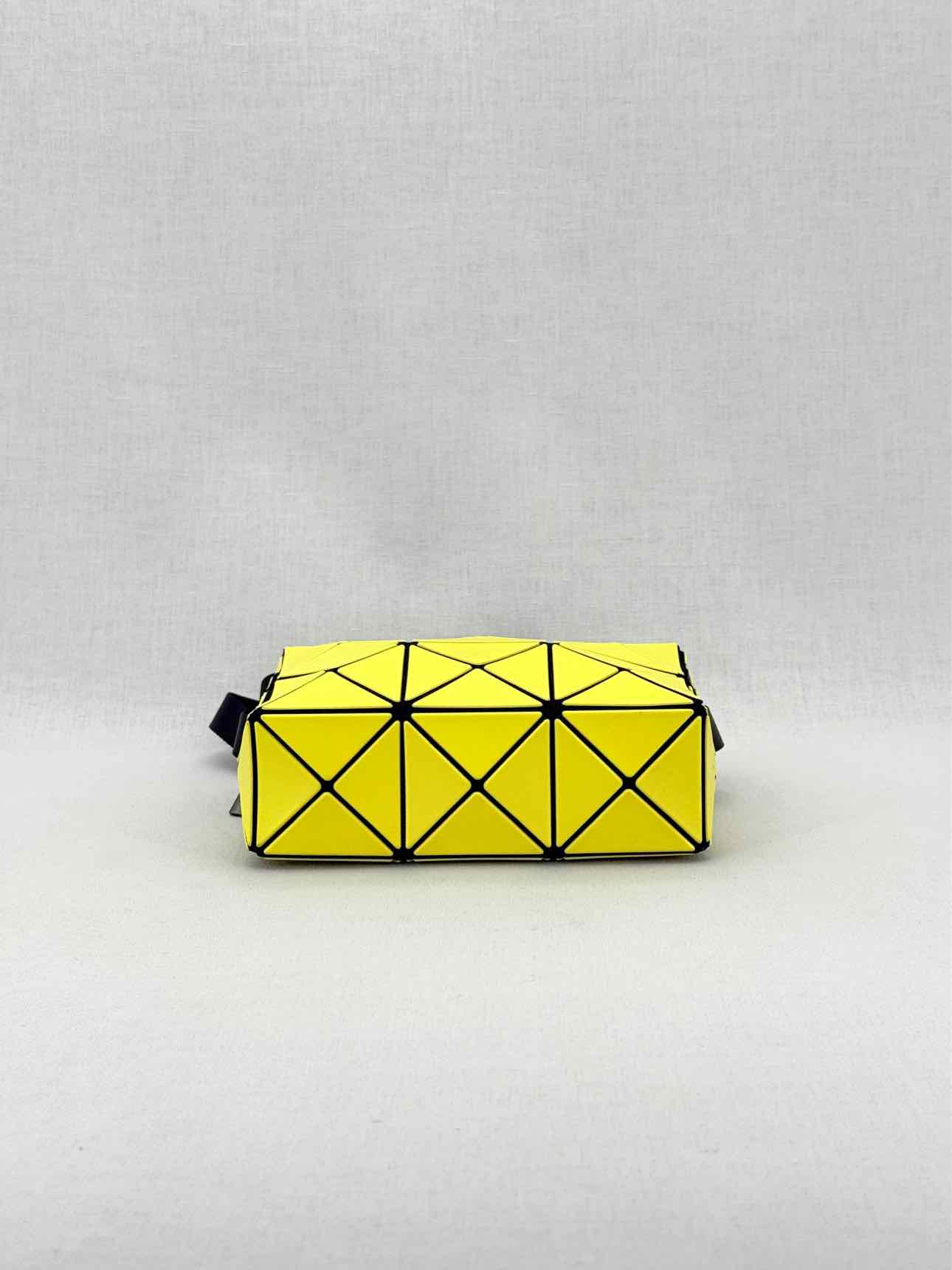 BAO BAO Carton Yellow & Black Geometric Crossbody