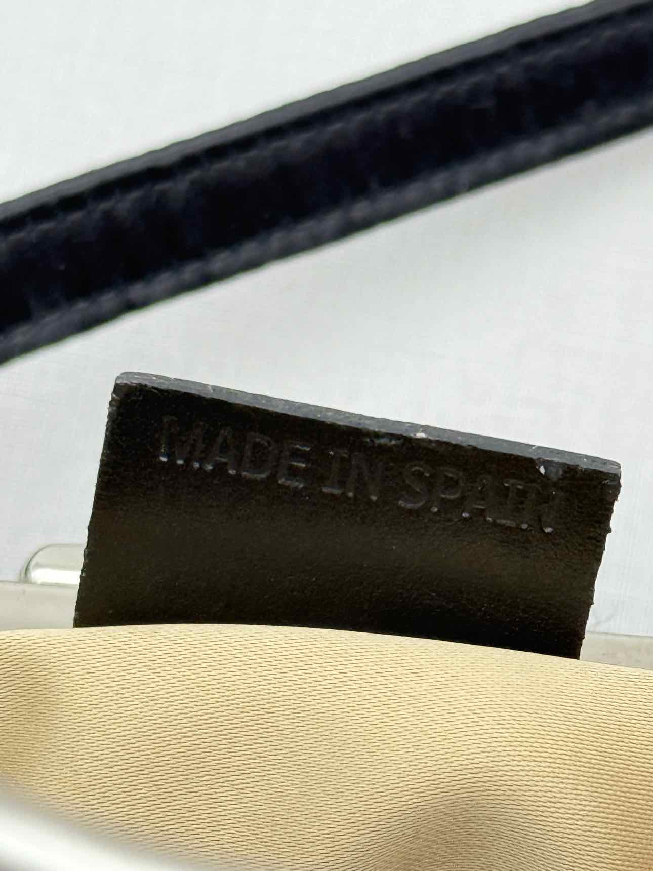 STUART WEITZMAN Black Clutch