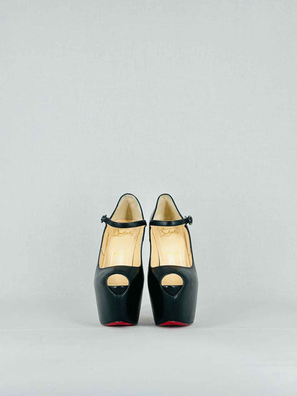 CHRISTIAN LOUBOUTIN Black Size EU 37 Pumps