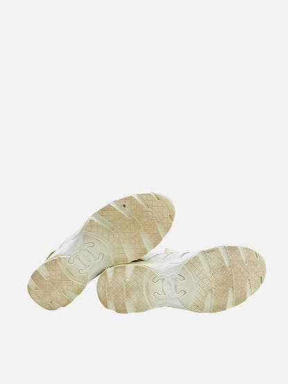 CHANEL White w/ Gold Size EU 37.5 Sneakers