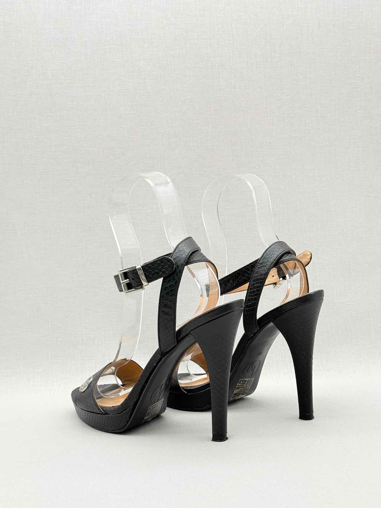 ARMANI JEANS Black Textured Size EU 38 Heeled Sandals