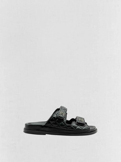 CHANEL Dad Black Quilted Size EU 39 Sandals