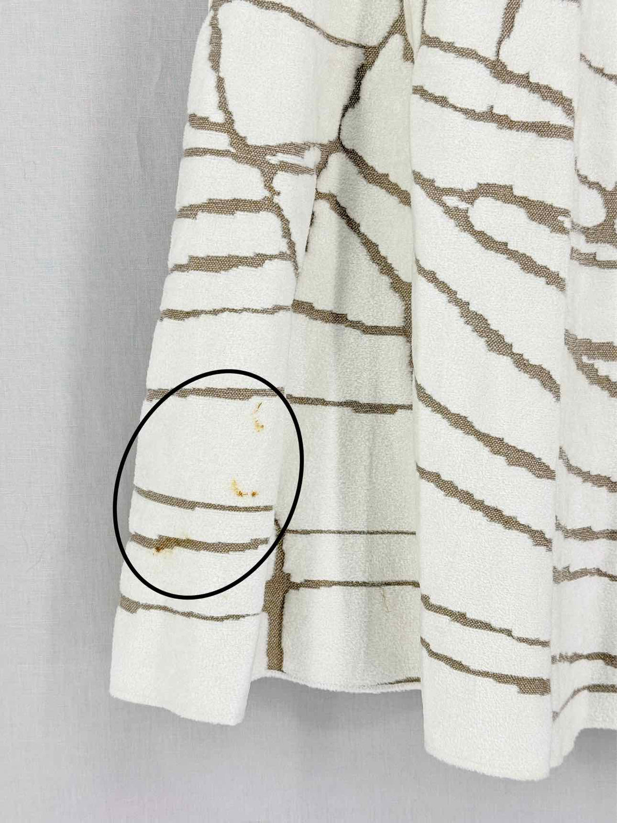 MAISON ULLENS Size Medium Knee Length Skirt