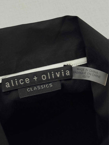 ALICE + OLIVIA Black w/ White Trim Size XSmall Blouse