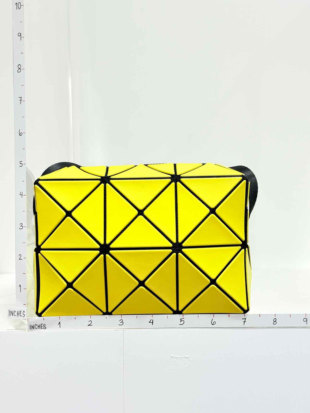 BAO BAO Carton Yellow & Black Geometric Crossbody