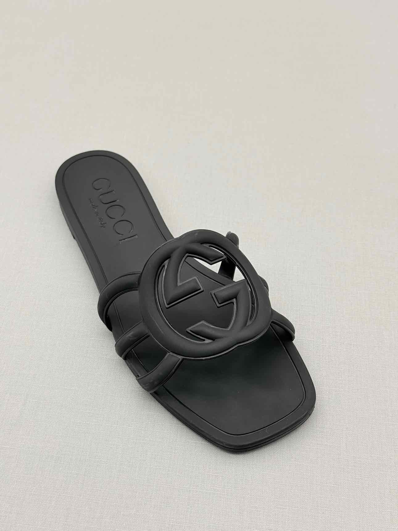 GUCCI Interlocking G Black Size EU 38 Slides