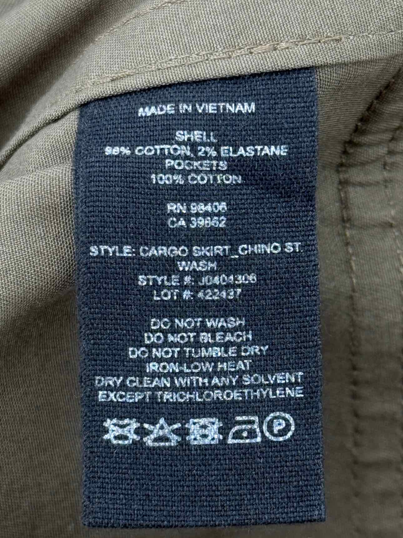 THEORY Cargo Khaki Size Large Knee Length Skirt