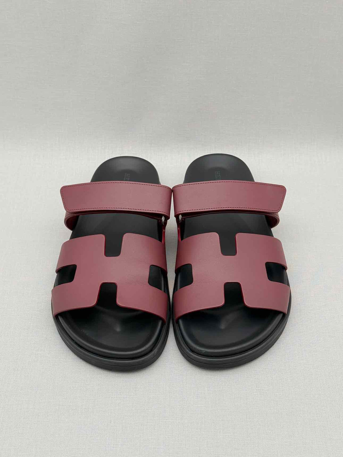 HERMES Chypre Rouge H Size EU 38.5 Sandals