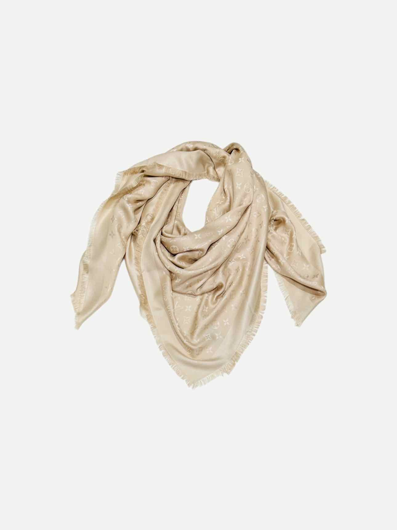 LOUIS VUITTON Classic Beige Gold Monogram Shawl