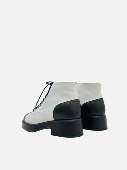 CHANEL Combat White w/ Black Size EU 39.5 Ankle Boots