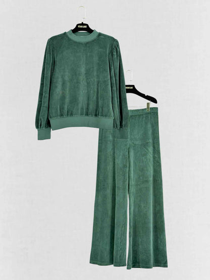 SUZIE KONDI Green Size Medium Outfit Set