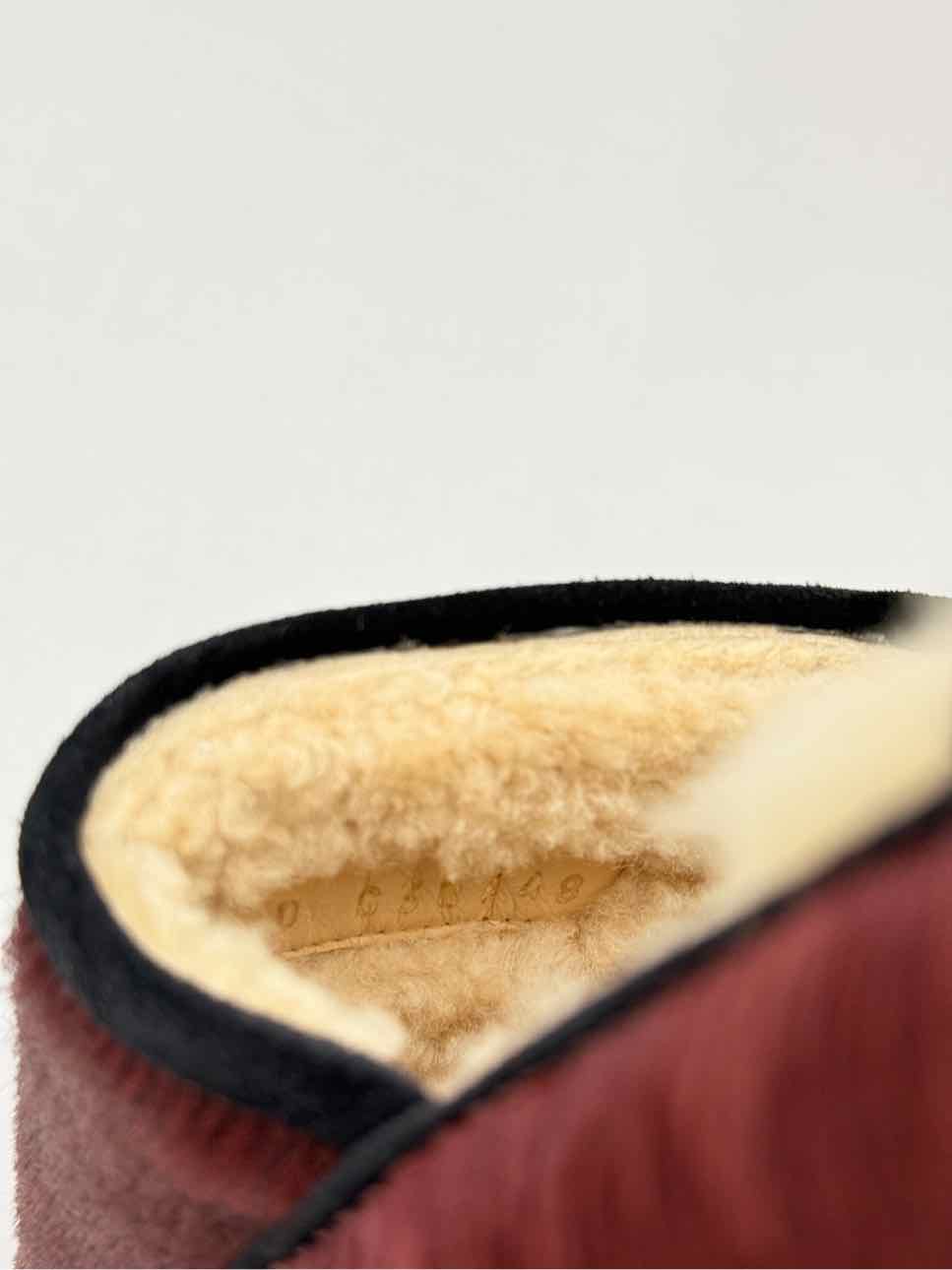 CHANEL Pre-Fall 2022 Burgundy Size EU 39 Mules