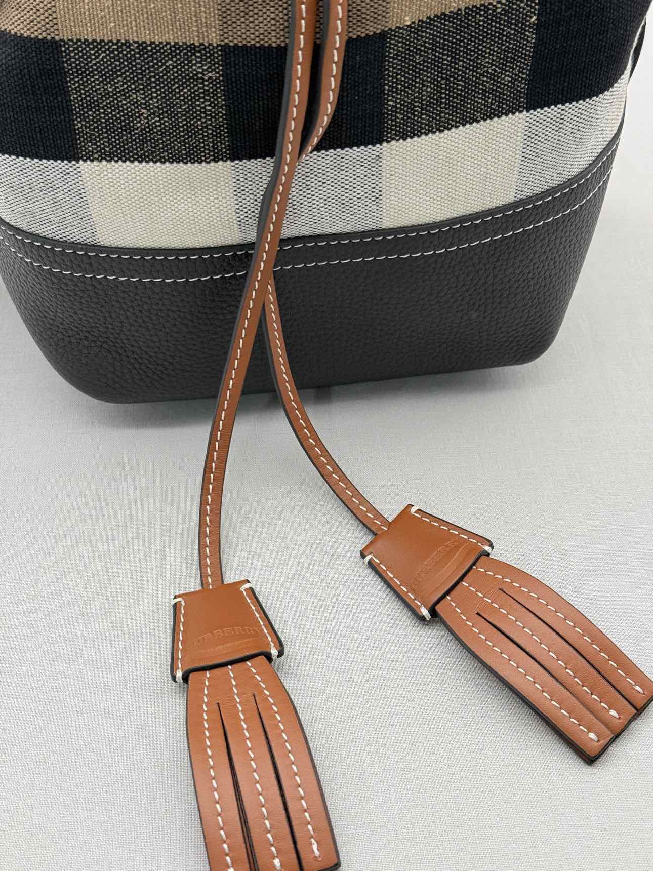 BURBERRY Heston Black Multicolor Check Bucket Bag