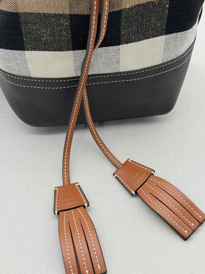 BURBERRY Heston Black Multicolor Check Bucket Bag