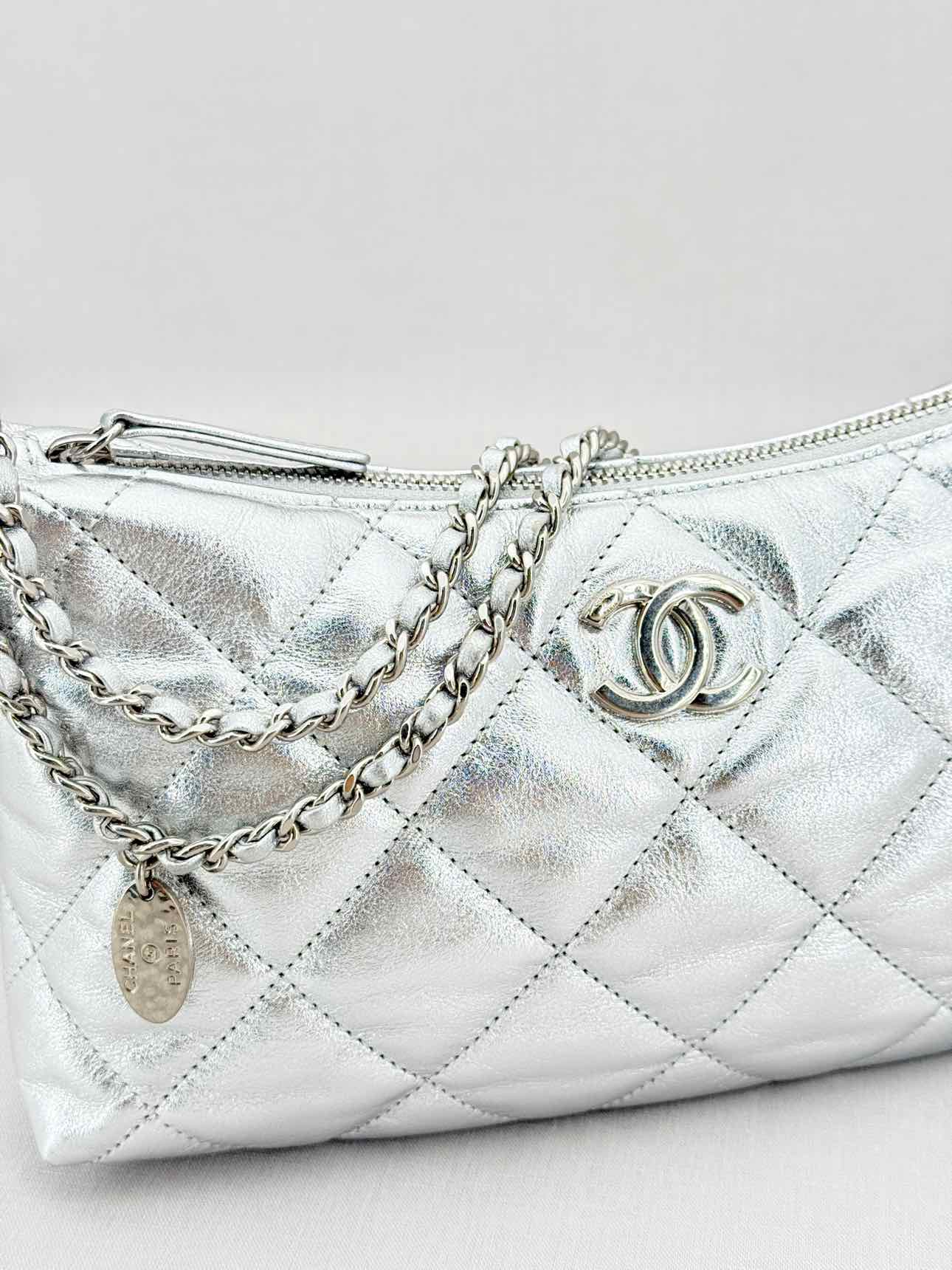 CHANEL Metallic Silver Hobo bag