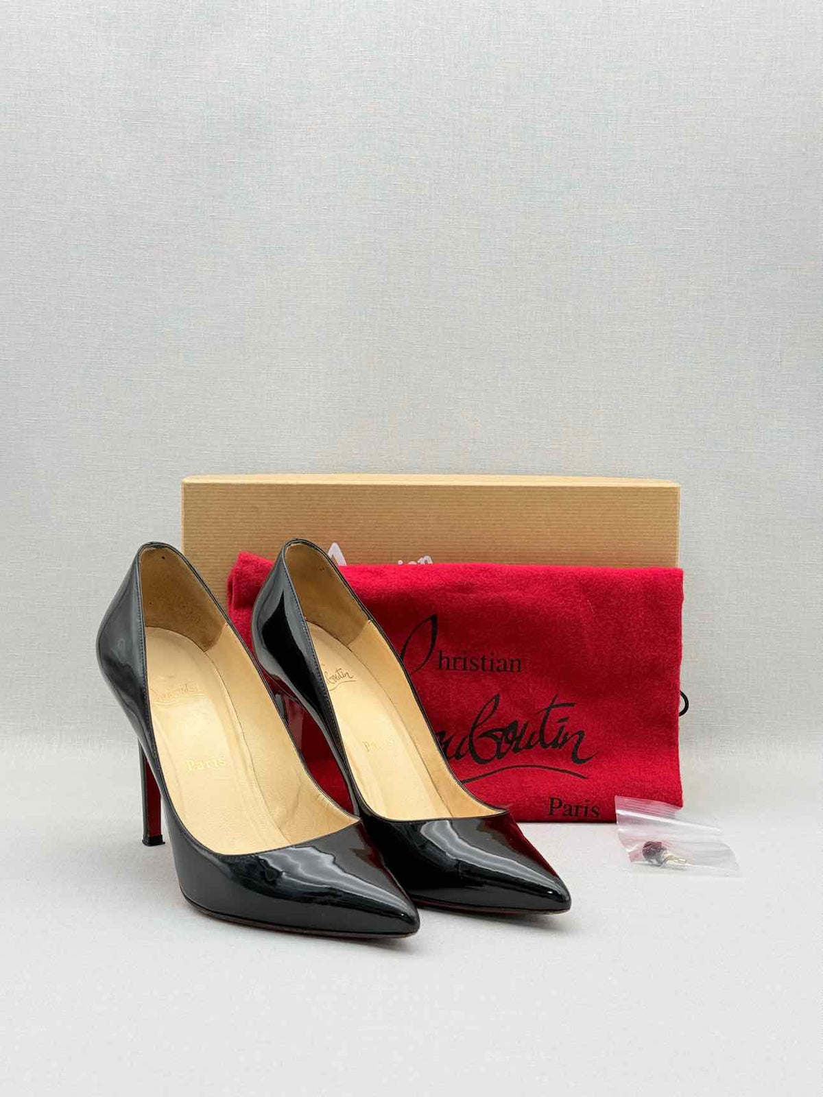 CHRISTIAN LOUBOUTIN Pigalle Black Size EU 38.5 Pumps