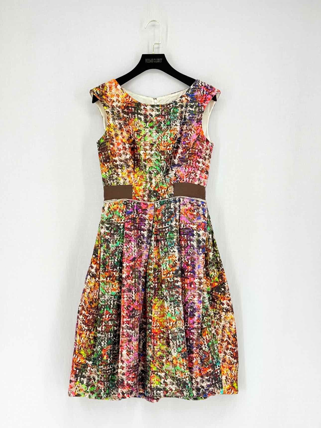CAROLINA HERRERA Size US 2 Knee Length Dress