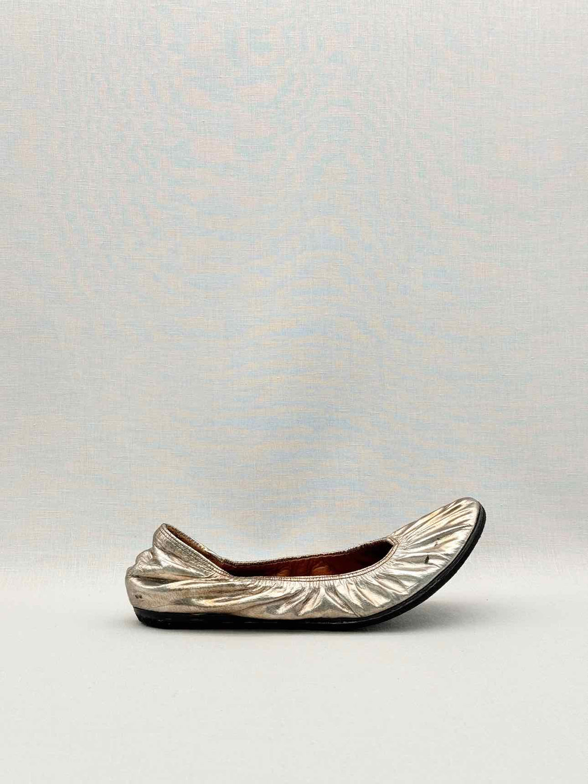 LANVIN Scrunch Metallic Gold Size EU 38 Ballet Flats
