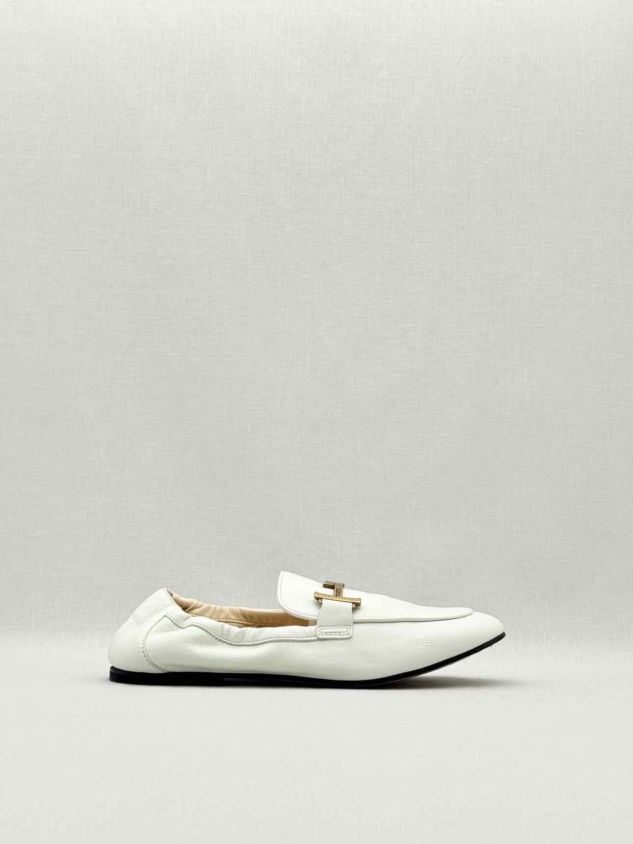 TOD'S White Size EU 38.5 Loafers