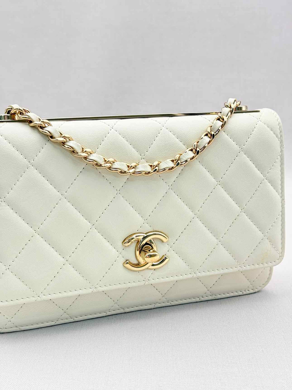 CHANEL Trendy CC WOC White Quilted Shoulder Bag