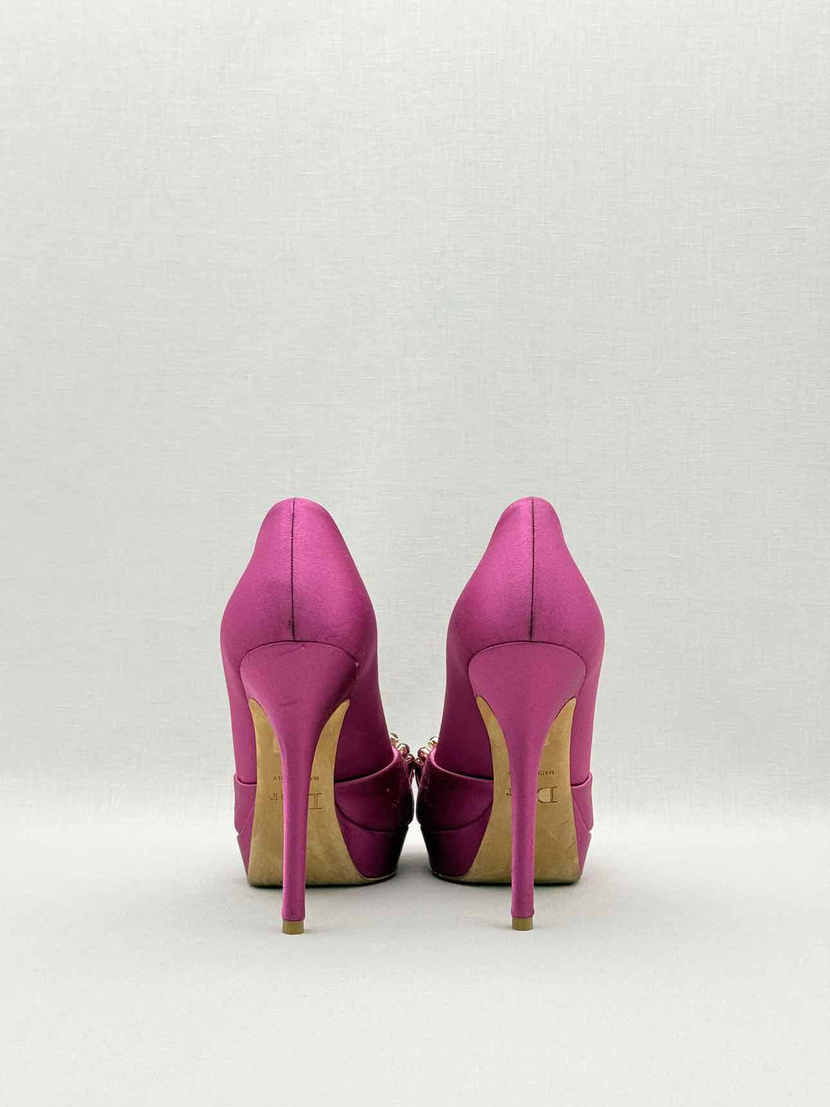 DIOR Fuchsia Crystal Embellished Size EU 38 Pumps