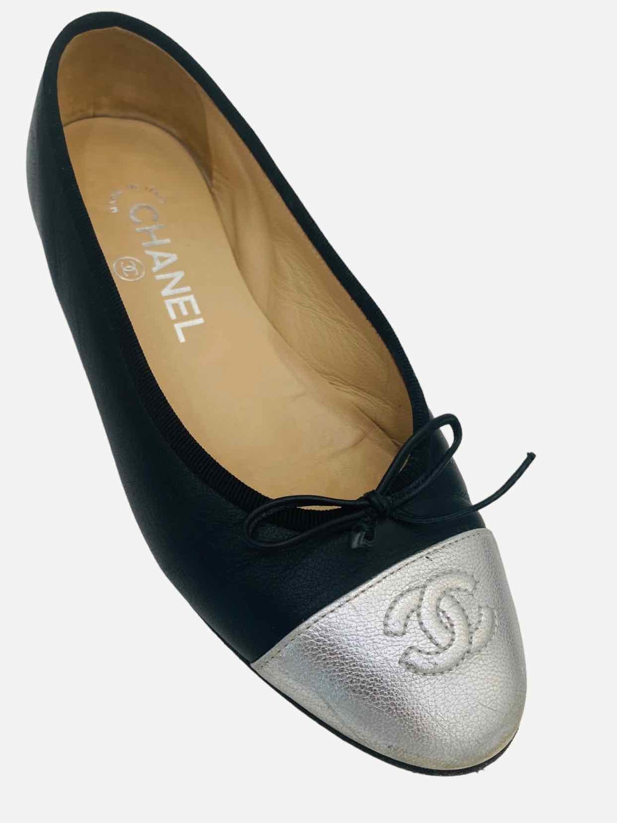 CHANEL CC Black & Silver Ballet Flats 36