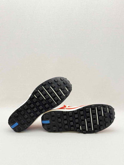 NIKE Waffle Knit Red Multicolor Size EU 38.5 Sneakers