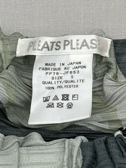 PLEATS PLEASE ISSEY MIYAKE Size XSmall Pants