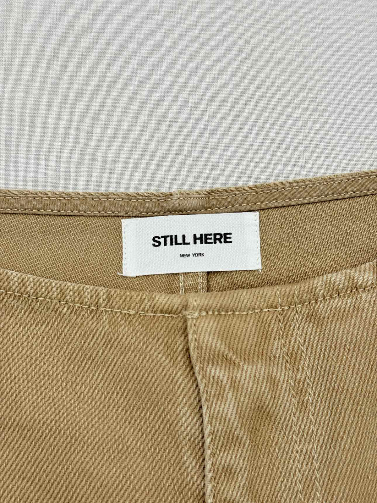 STILL HERE Sport Beige Size 27 Jeans
