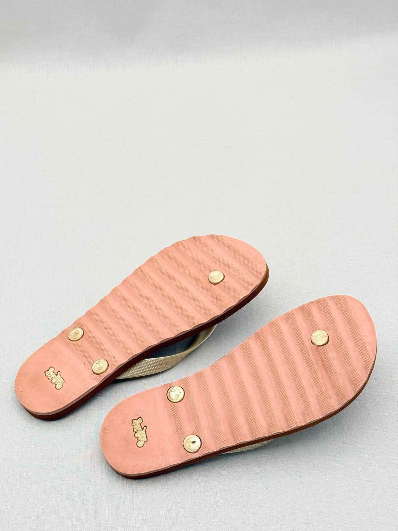 COACH Zak Gold Monogram Size EU 37-38 Flip flops