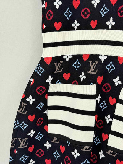 LOUIS VUITTON Size Small Knee Length Dress