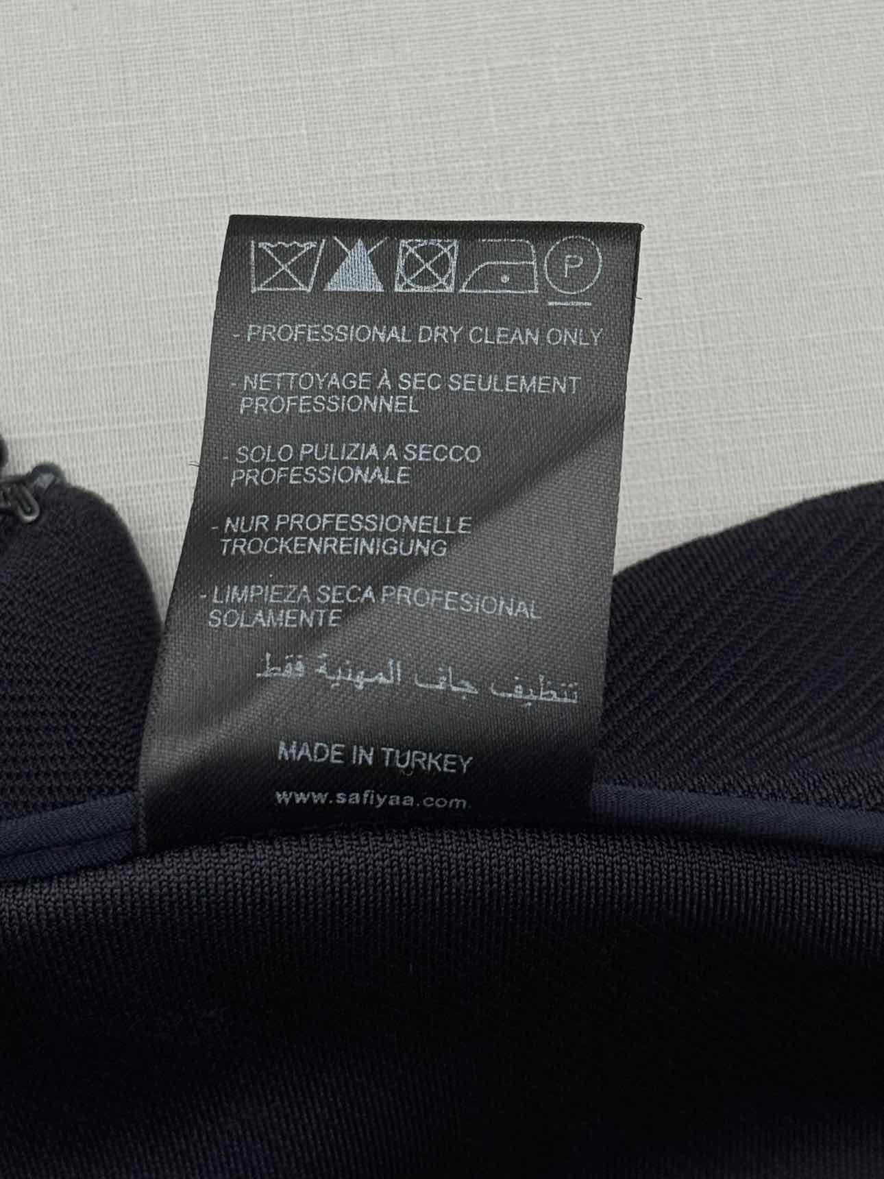 SAFIYAA Orla Black Size Medium Pants