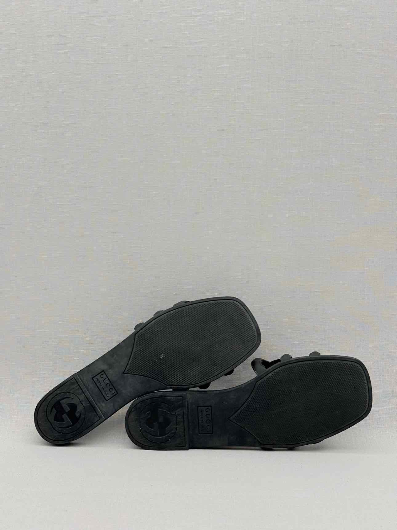 GUCCI Interlocking G Black Size EU 38 Slides