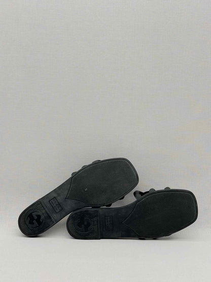 GUCCI Interlocking G Black Size EU 38 Slides