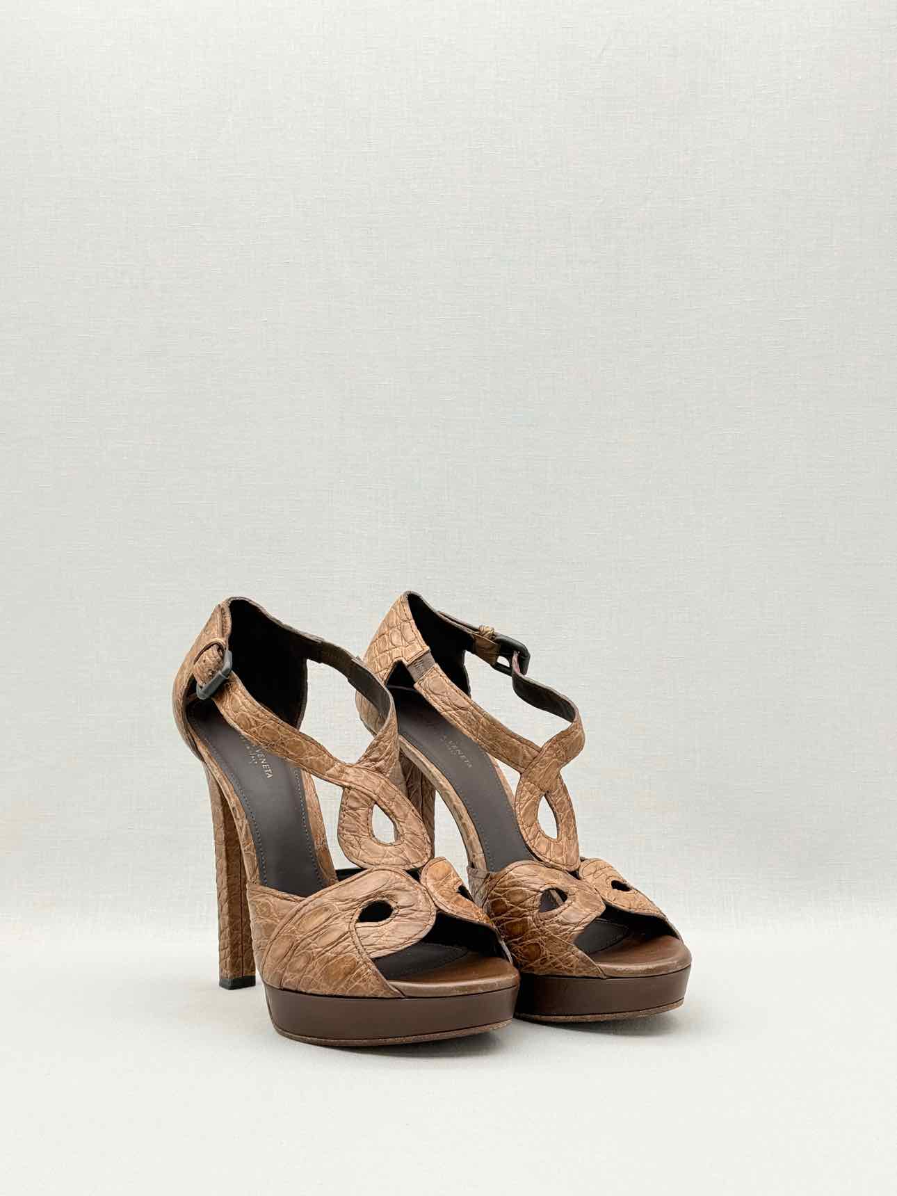 BOTTEGA VENETA Brown Size EU 40 Heeled Sandals