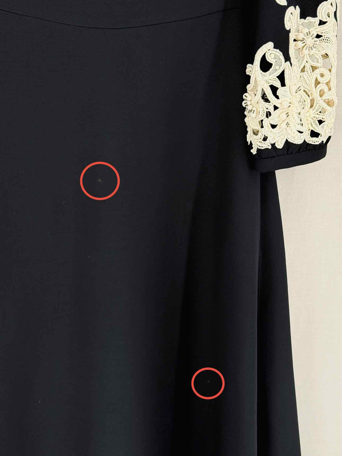 VALENTINO Black w/ Cream Eyelet Size US 0 Midi Dress
