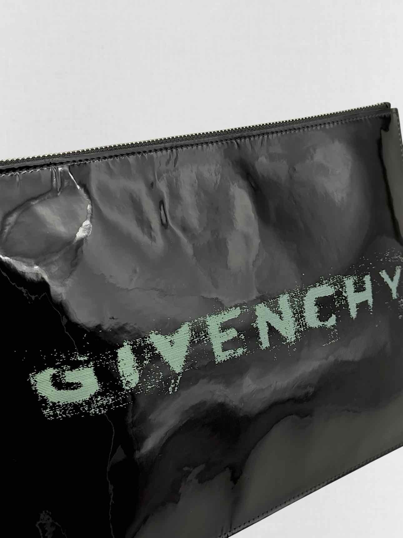 GIVENCHY Printed Logo Black Clutch