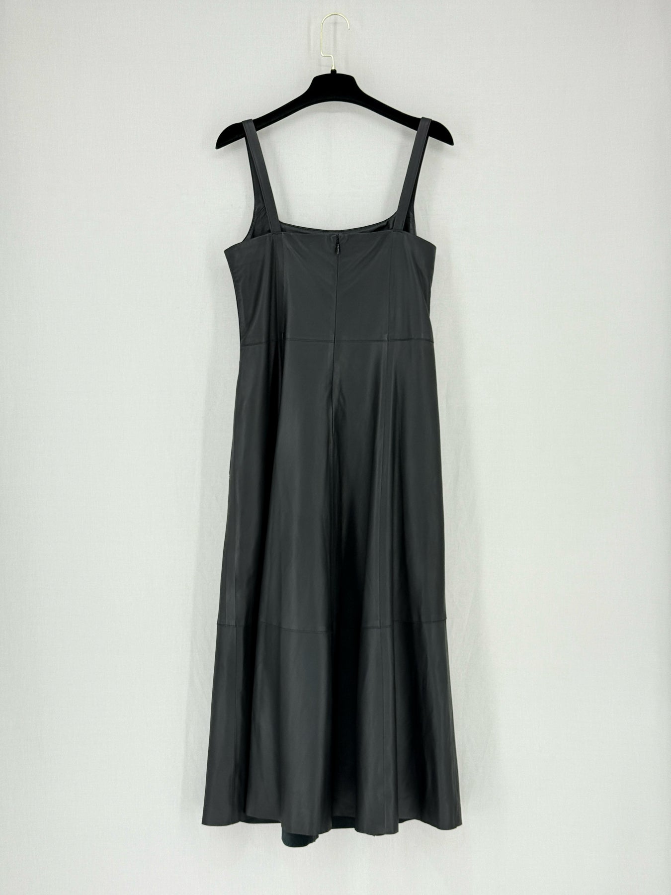 VINCE Black Size US 4 Midi Dress