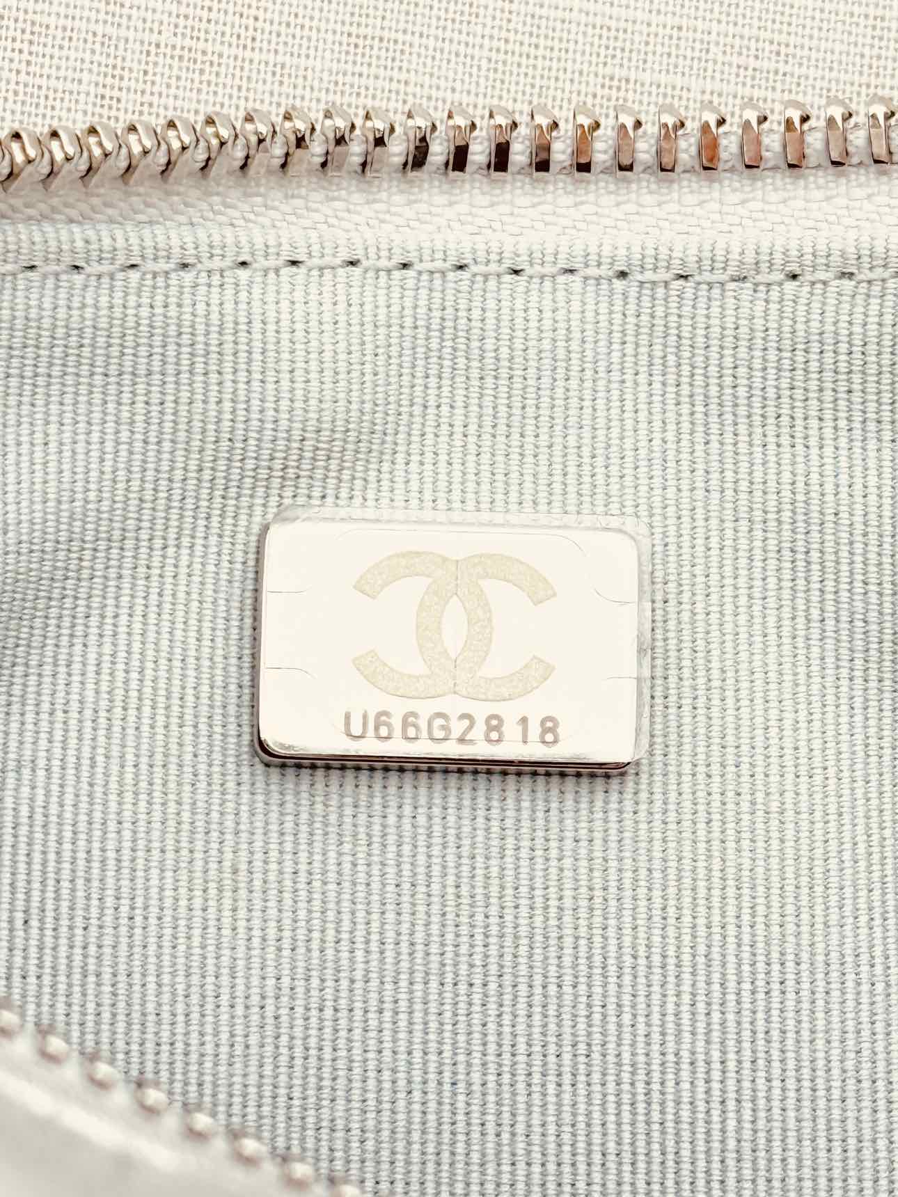 CHANEL Metallic Silver Hobo bag