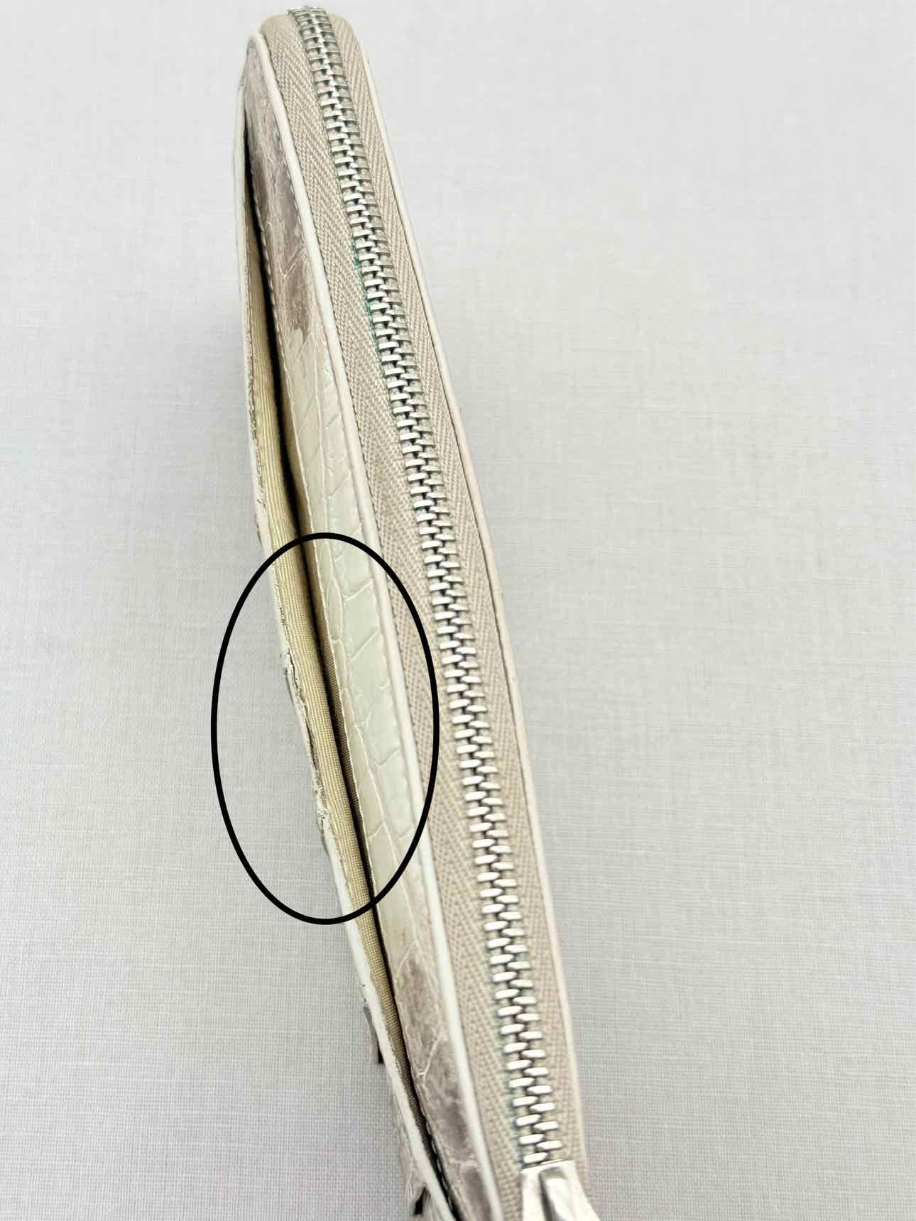 KWANPEN White & Brwon Continental Wallet