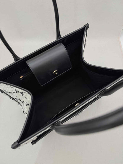 ELISABETTA FRANCHI White & Black EF Monogram Tote Bag